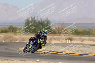 media/Oct-08-2023-CVMA (Sun) [[dbfe88ae3c]]/Race 5 Amateur Supersport Open/